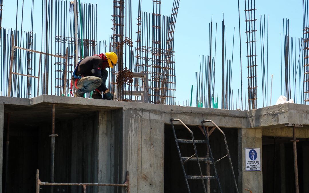 Estudio UTalca detecta compleja situación  en el sector de la construcción en el país