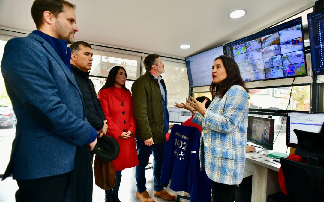 Candidatos municipales de la Región Metropolitana conocieron el modelo implementado por Las Condes para combatir la delincuencia