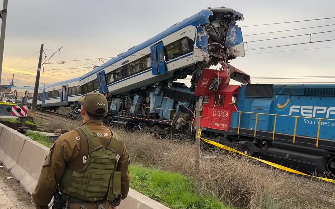 EFE entrega informe preliminar de accidente de trenes en San Bernardo
