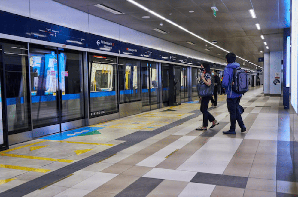 MetroArte lleva su historia al papel: más de 30 años de arte salen del andén y llegan a los hogares