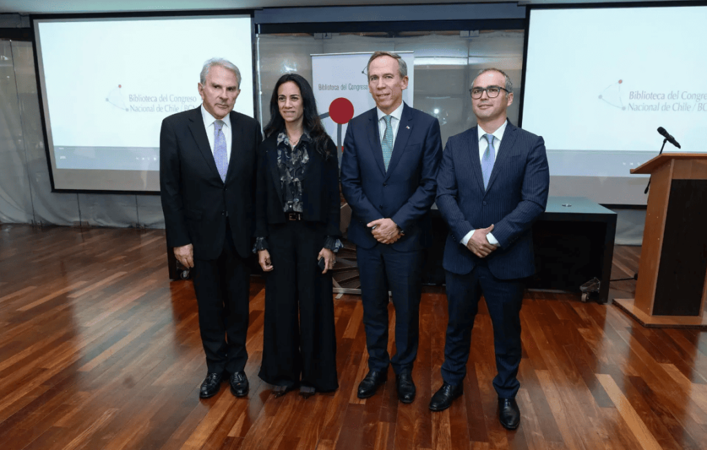 Torneo Delibera 2026: máximas autoridades del Congreso Nacional dieron el vamos al certamen