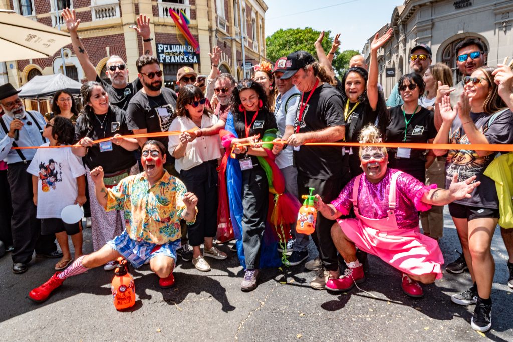 Barrio Yungay se llena de color: Vuelve el Mercado “Colores de Yungay” con su III versión
