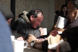Independencia inaugura albergue para personas en situación de calle con atención las 24 horas durante el invierno