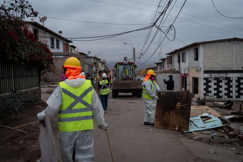 Gobierno inicia macrooperativo de desalojo y recuperación territorial en Cerro Chuño en Arica