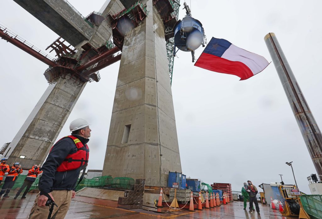 Puente Chacao alcanza un nuevo hito: finaliza la construcción de sus pilares con el hormigonado de la Pila Central