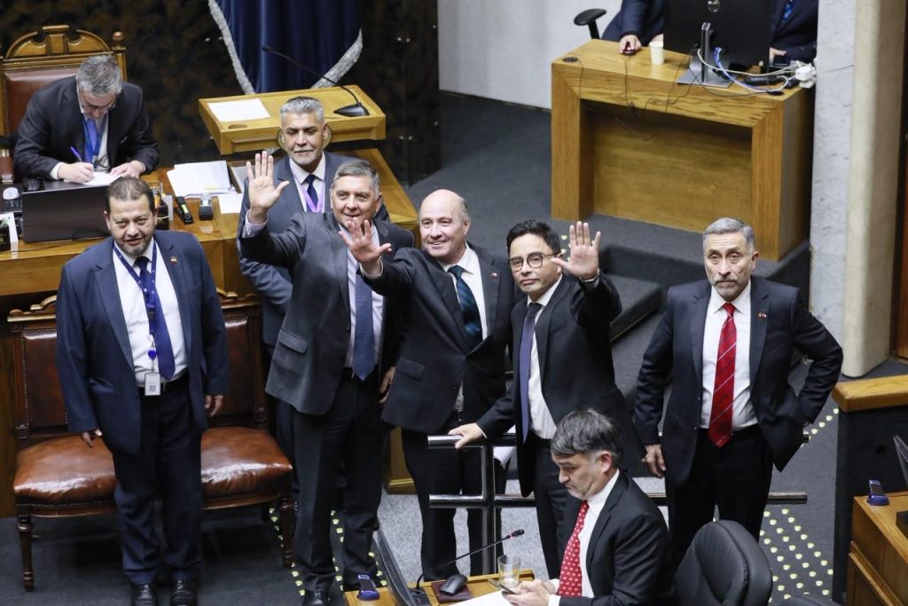 Reconstrucción nacional: respaldan fórmula de compensación a los municipios