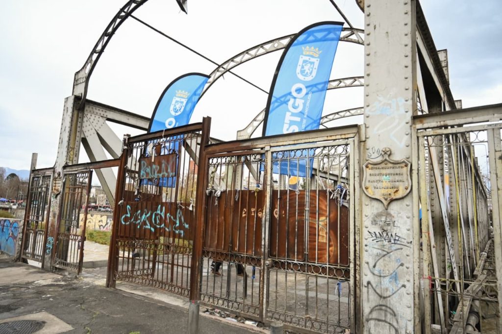 Tras 10 años cerrado: adjudican obras para recuperar el histórico Puente Los Carros