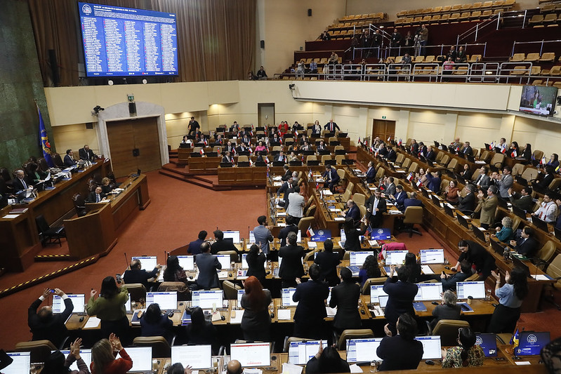 Cámara expresa preocupación por cifras que situarían al país en recesión