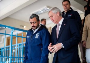 Kast visita al alcalde de San Bernardo tras amenazas de muerte en su contra