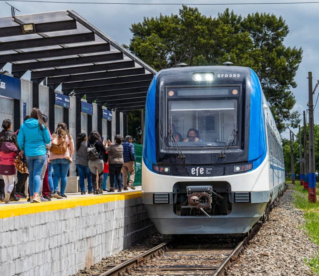 MTT implementa plan especial para Fiestas Patrias con refuerzo de recorridos en Red Movilidad, Metro de Santiago y EFE Trenes