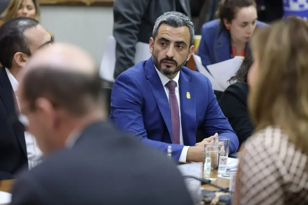 Comisión de Seguridad Pública sesionó en San Bernardo tras las amenazas recibidas por su alcalde