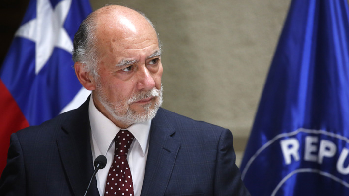 Senador Iván Flores emplaza al gobierno a abordar altas de desempleo en regiones de manera diferenciada y focalizada