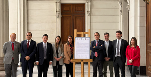 Partidos oficialistas firman documento “Chile sin violencia: un compromiso con la paz” ad portas del aniversario del 18 O
