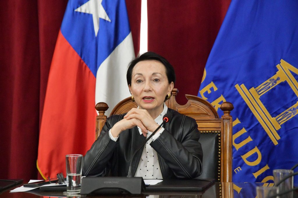 Presidenta de la Corte Suprema informa conclusiones de Jornadas de Reflexión: Máximo tribunal fija directrices en IA en labor jurisdiccional
